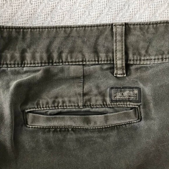 Voyager High-Rise Chino Slim Pants - Picture 9 of 11